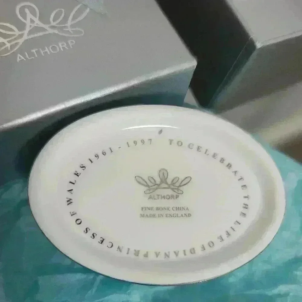 Althorp Fine Bone China Princess Diana Commemorative Trinket Box / Pill Box RARE